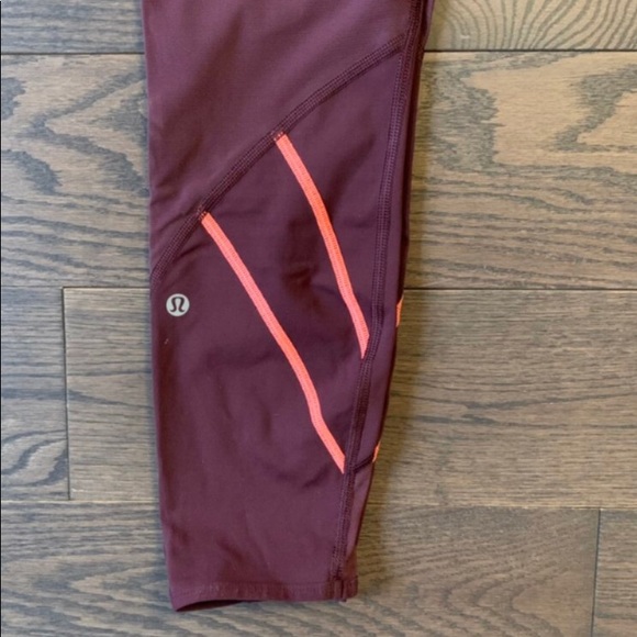 SOLDLululemon Speed Up Tights - Picture 3 of 4